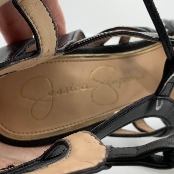 Jessica Simpson Black Lace Up the Front with Tassel And Gold Zippered Back! - Picture 7 of 10